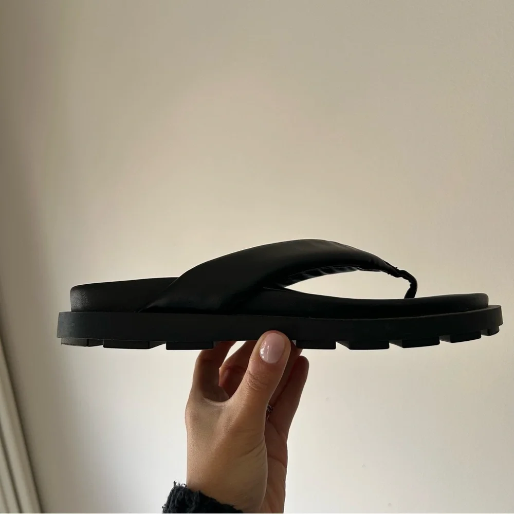ZARA BLACK CHUNKY SANDALS - Picture 5 of 5